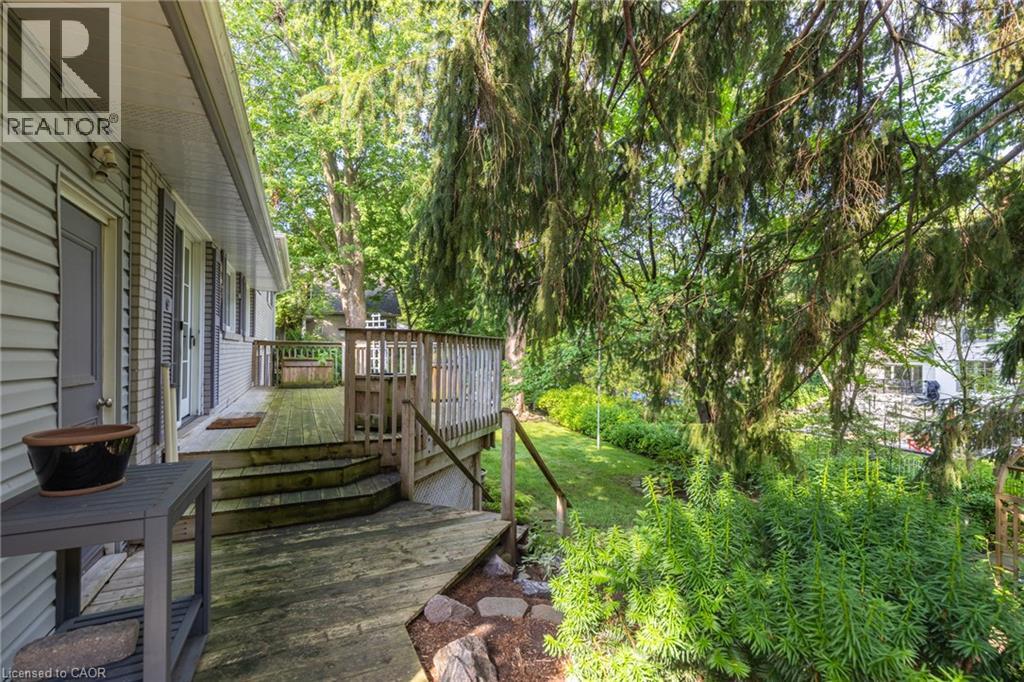 401 Cairncroft Road, Oakville, Ontario  L6J 4M8 - Photo 23 - 40856200