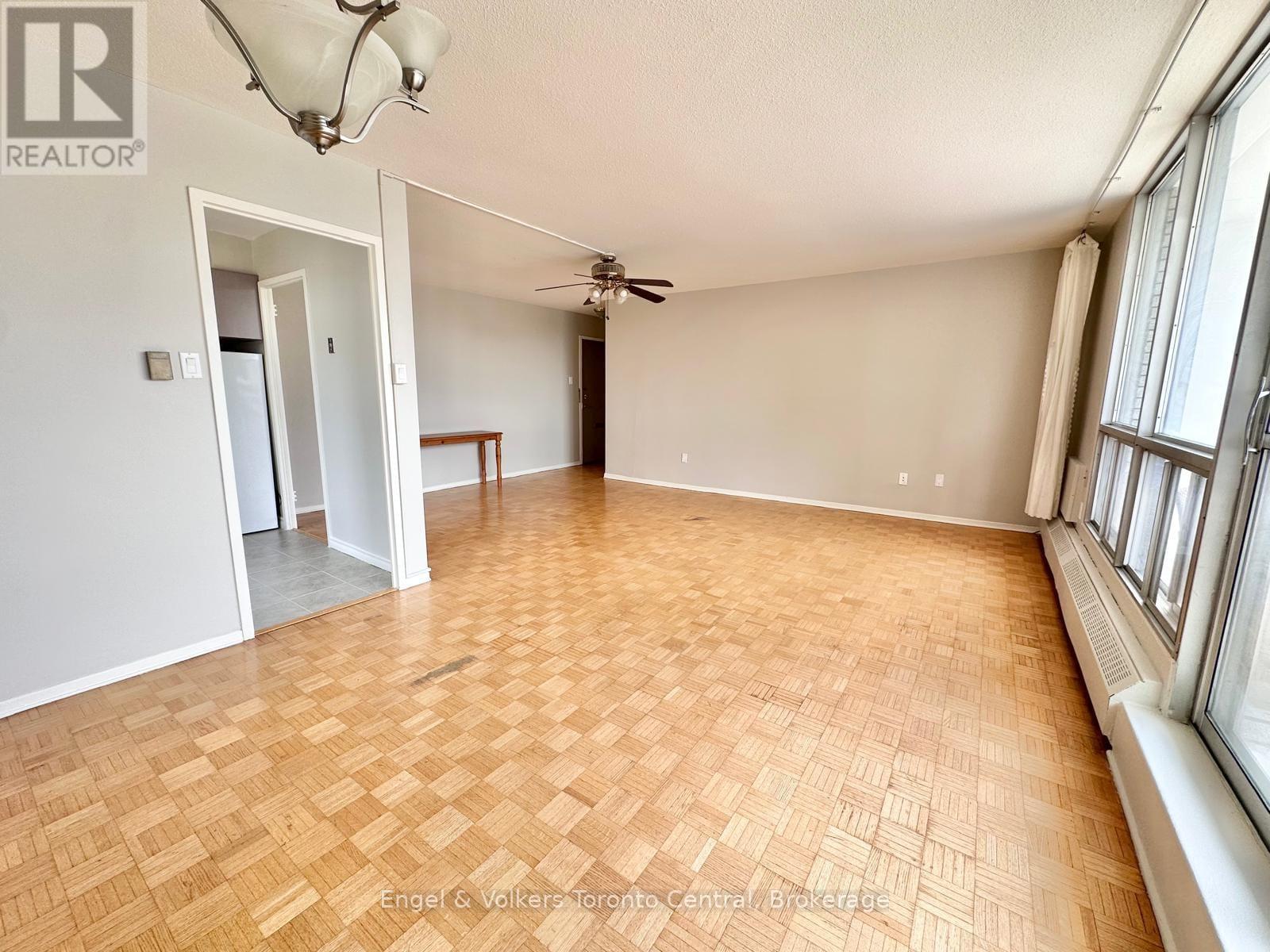502 - 15 Towering Heights Boulevard, St. Catharines, Ontario  L2T 3G7 - Photo 10 - X13682690
