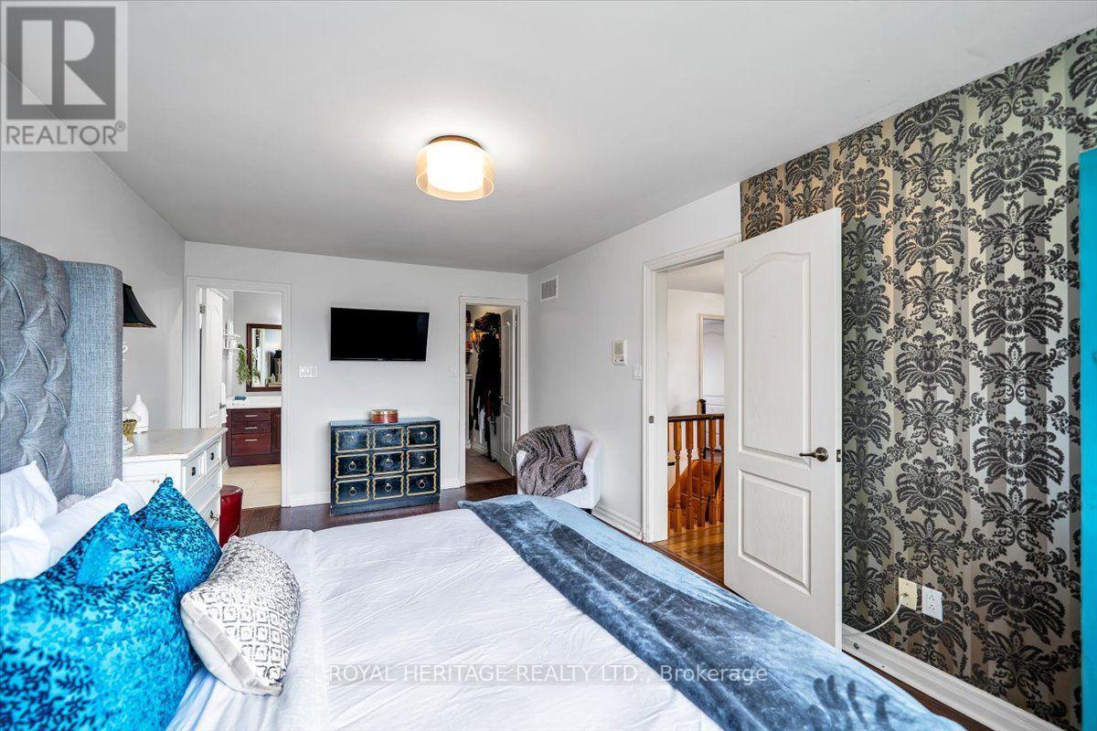 828 Wildflower Court, Oshawa, Ontario  L1G 7Z4 - Photo 20 - E13712166