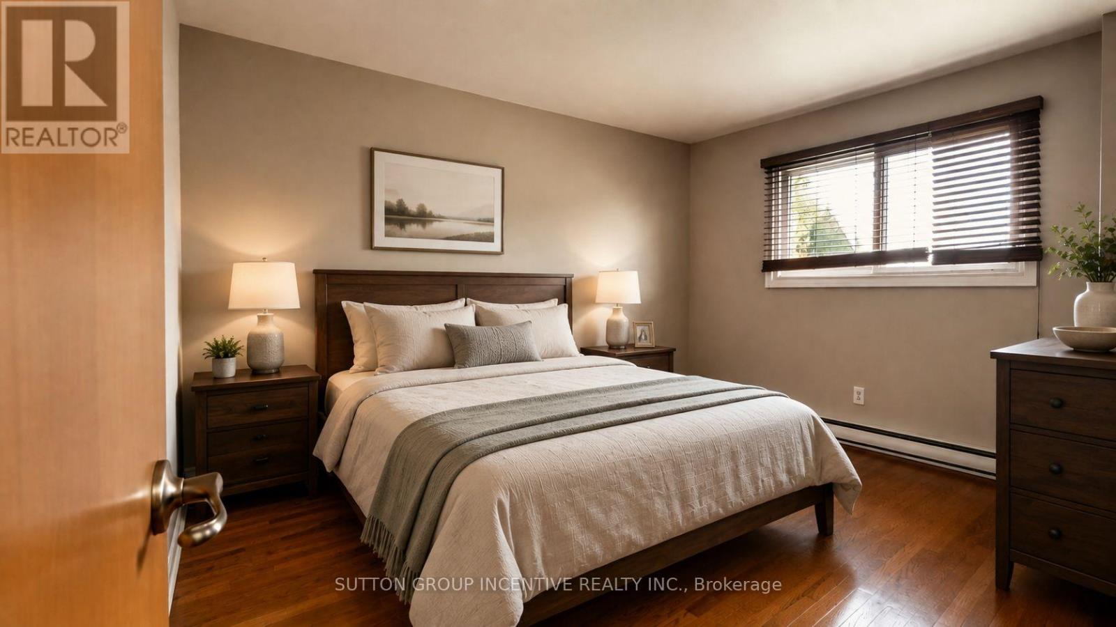 35 Davies Crescent, Barrie, Ontario  L4M 2M4 - Photo 11 - S13712190