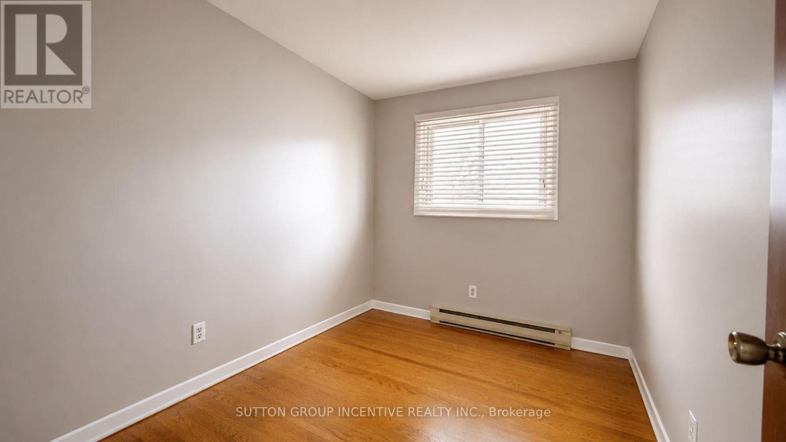 35 Davies Crescent, Barrie, Ontario  L4M 2M4 - Photo 13 - S13712190