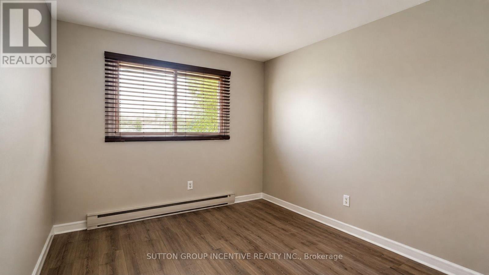 35 Davies Crescent, Barrie, Ontario  L4M 2M4 - Photo 14 - S13712190