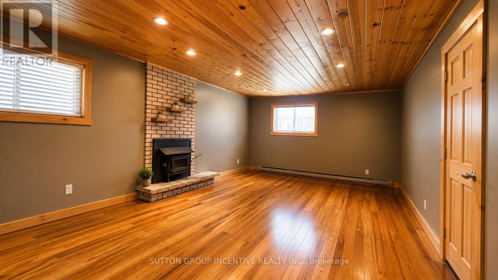 35 Davies Crescent, Barrie, Ontario  L4M 2M4 - Photo 18 - S13712190