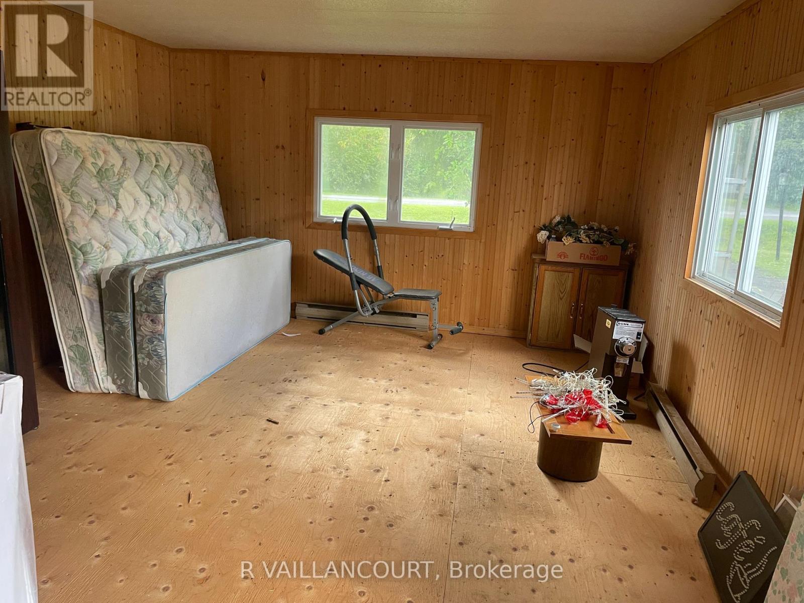 3813 Bobby Street S, North Glengarry, Ontario K0C 1A0 - Photo 4 - X13712174