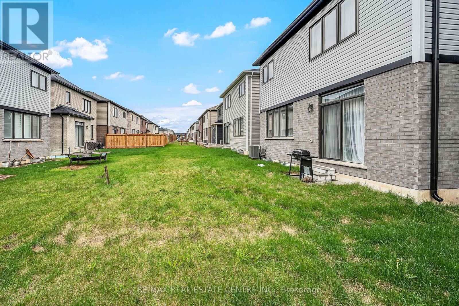 198 Whithorn Crescent, Haldimand, Ontario  N3W 0C9 - Photo 41 - X13712170