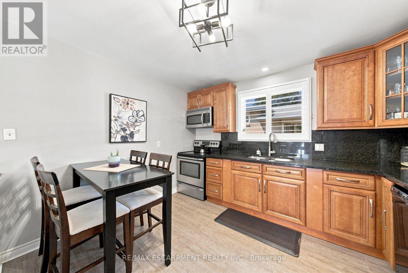 143 Independence Drive, Hamilton, Ontario  L8W 3H7 - Photo 15 - X13712182