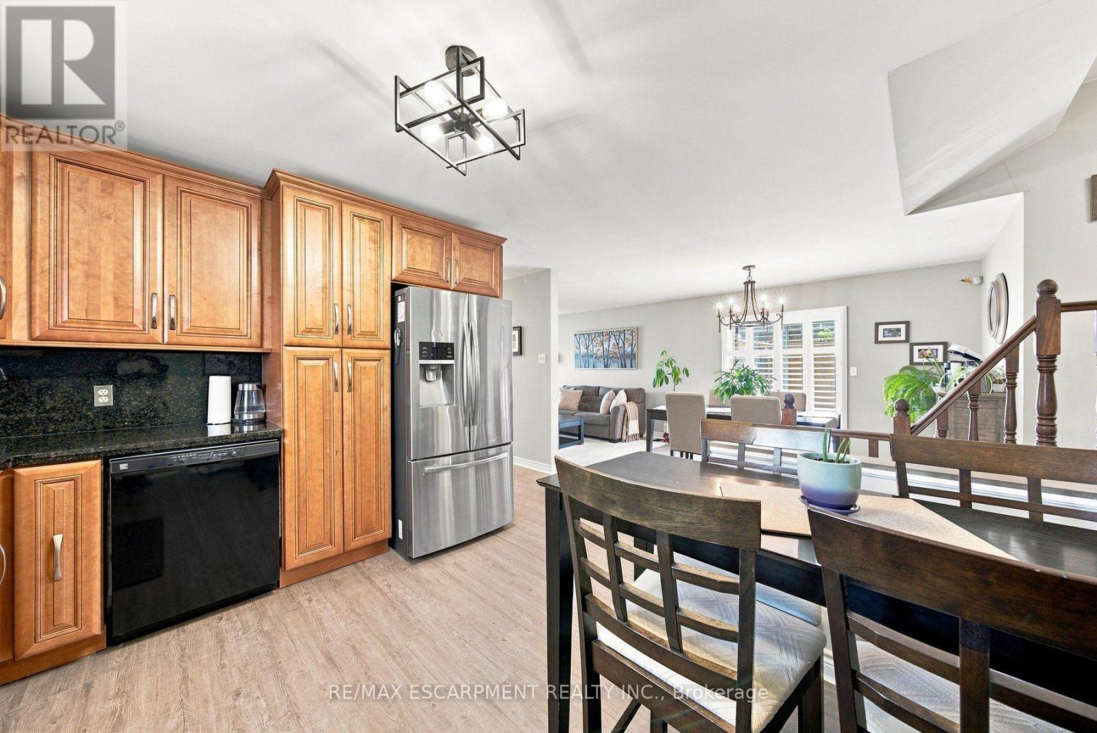 143 Independence Drive, Hamilton, Ontario  L8W 3H7 - Photo 19 - X13712182