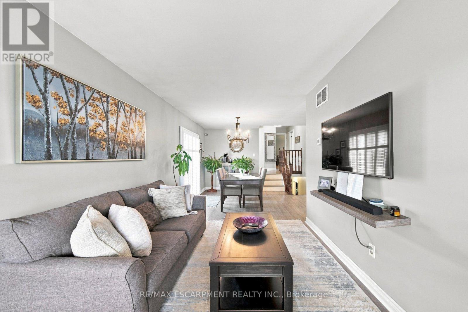 143 Independence Drive, Hamilton, Ontario  L8W 3H7 - Photo 6 - X13712182