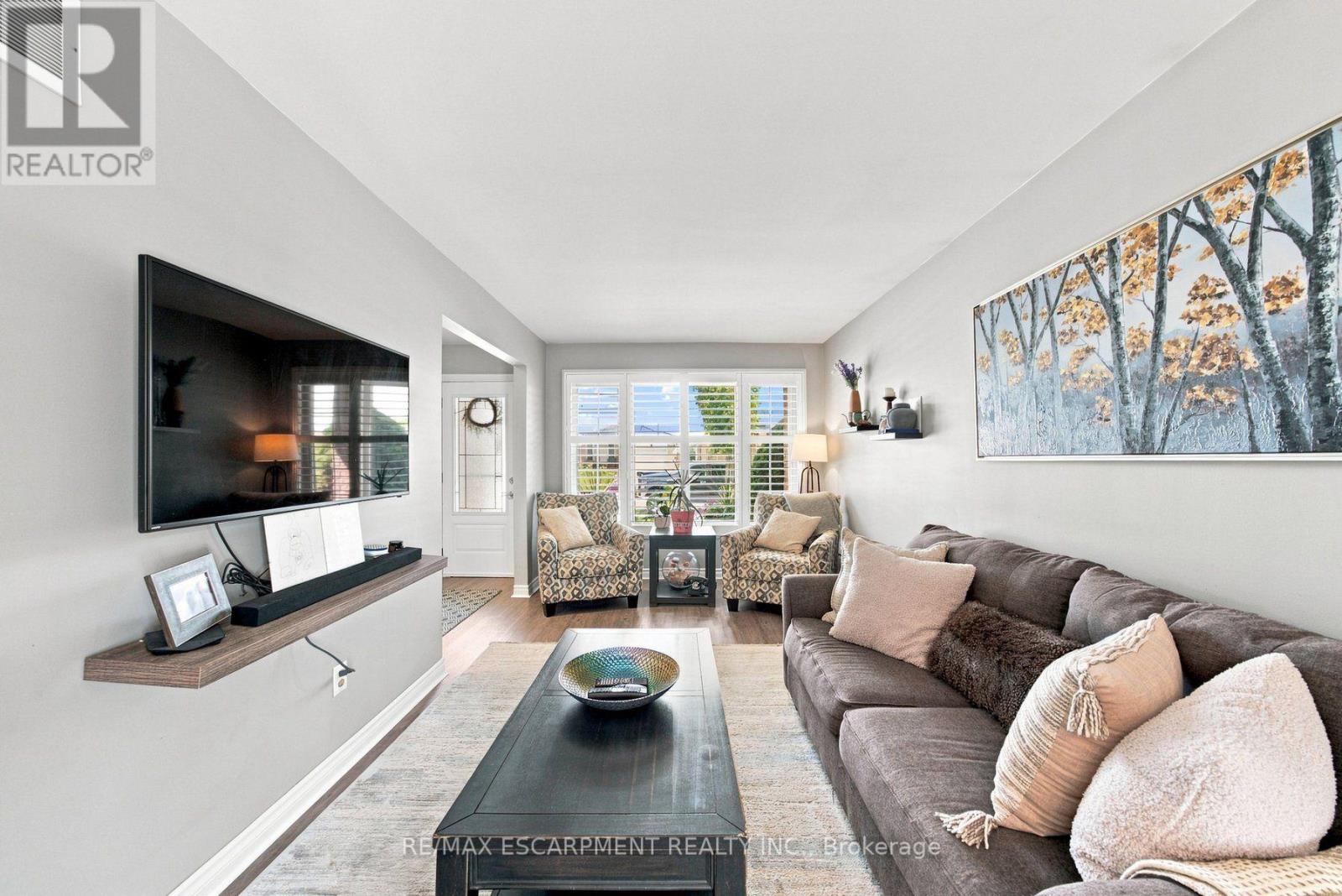 143 Independence Drive, Hamilton, Ontario  L8W 3H7 - Photo 8 - X13712182