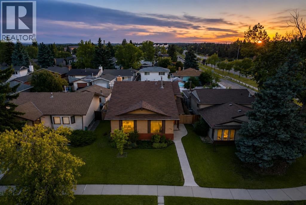 196 Suncrest Way Se, Calgary, Alberta  T2X 1W4 - Photo 40 - A2338459