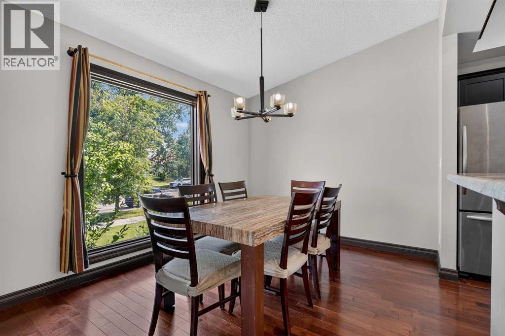 196 Suncrest Way Se, Calgary, Alberta  T2X 1W4 - Photo 14 - A2338459
