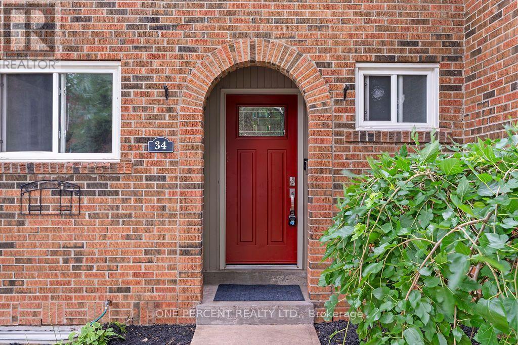 34 - 125 Livingston Avenue, Grimsby, Ontario  L3M 4S5 - Photo 2 - X13453380