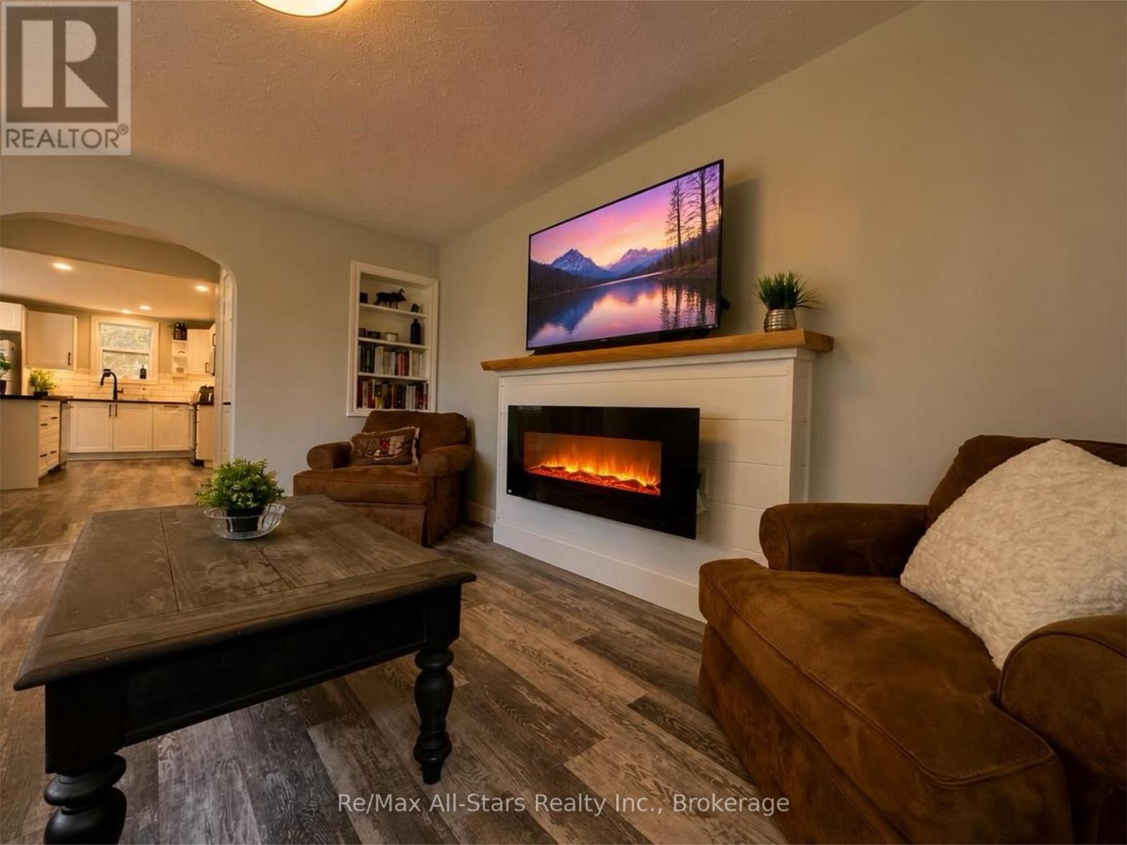 815 County Road 8 Road, Kawartha Lakes, Ontario  K0M 1N0 - Photo 5 - X13712260