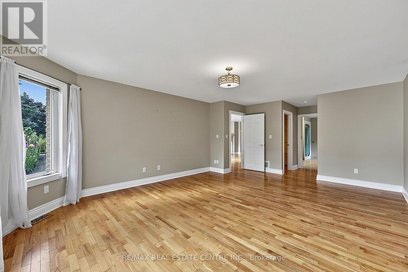 1603 Wedgewood Drive, Wasaga Beach, Ontario  L9Z 1R8 - Photo 18 - S13712254