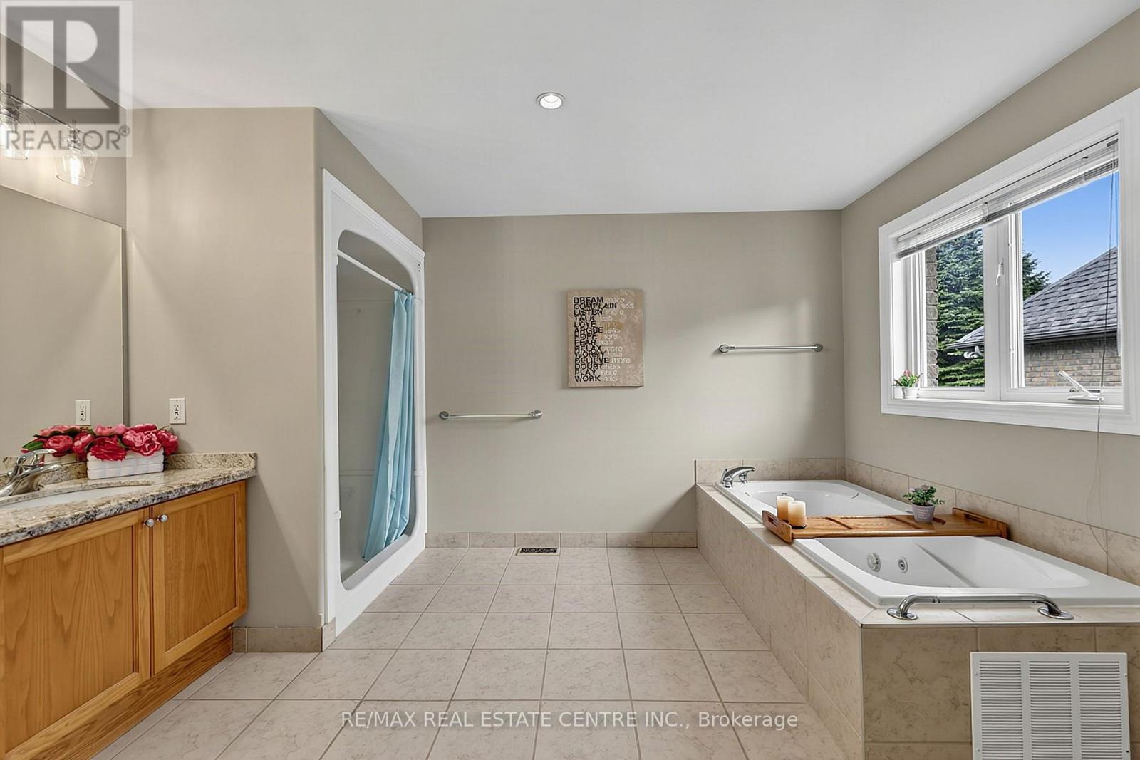 1603 Wedgewood Drive, Wasaga Beach, Ontario  L9Z 1R8 - Photo 21 - S13712254