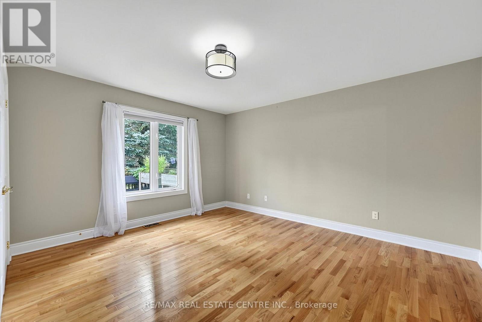 1603 Wedgewood Drive, Wasaga Beach, Ontario  L9Z 1R8 - Photo 26 - S13712254