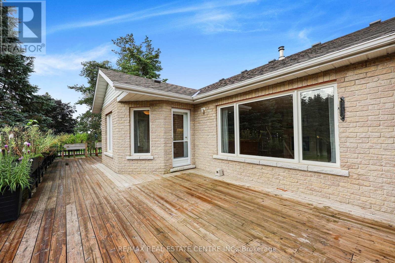 1603 Wedgewood Drive, Wasaga Beach, Ontario  L9Z 1R8 - Photo 46 - S13712254