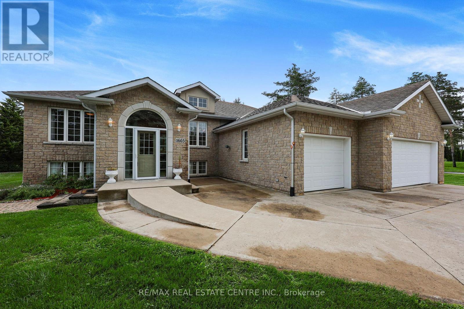 1603 Wedgewood Drive, Wasaga Beach, Ontario  L9Z 1R8 - Photo 7 - S13712254