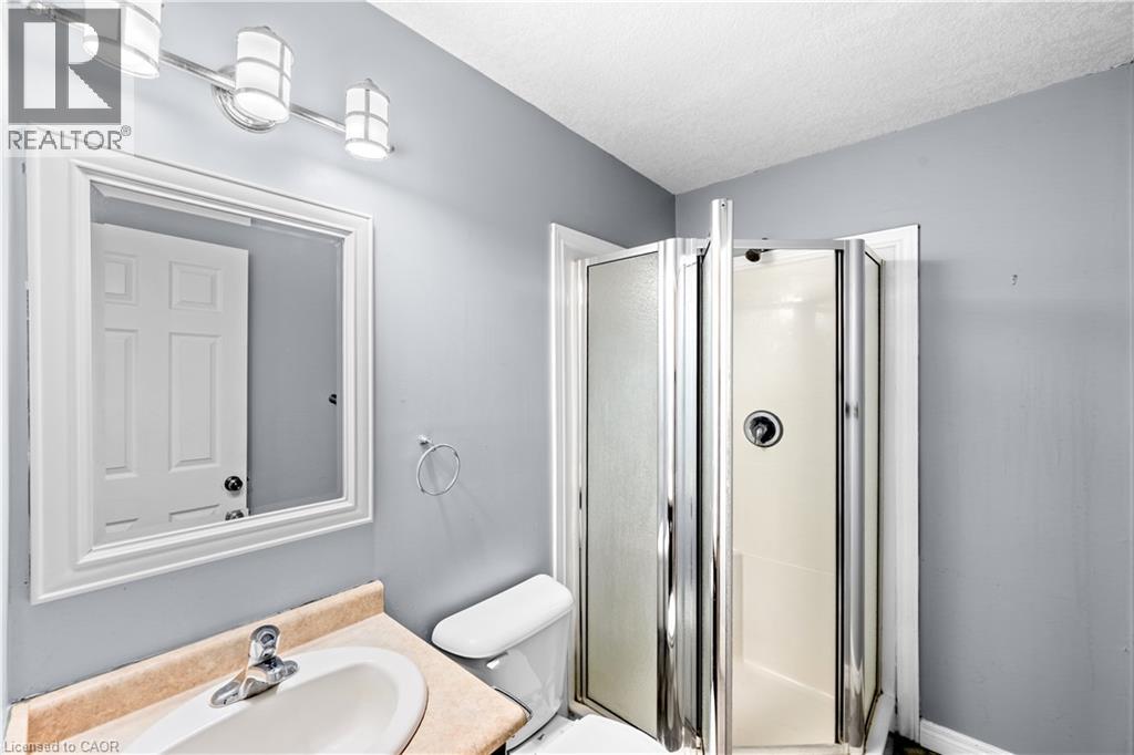 4 Clairfields Drive W, Guelph, Ontario  N1G 5H5 - Photo 23 - 40858342