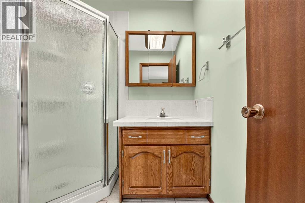 3606 Spruce Drive S, Lethbridge, Alberta  T1K 4P6 - Photo 36 - A2336858