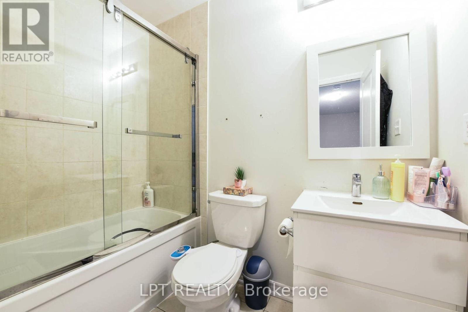17 Gilford Street, Brampton, Ontario  L6X 0E4 - Photo 23 - W13712198