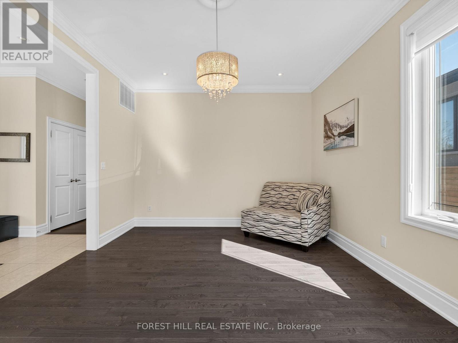 114 Regent Road, Toronto, Ontario  M3K 1H4 - Photo 20 - W13712204