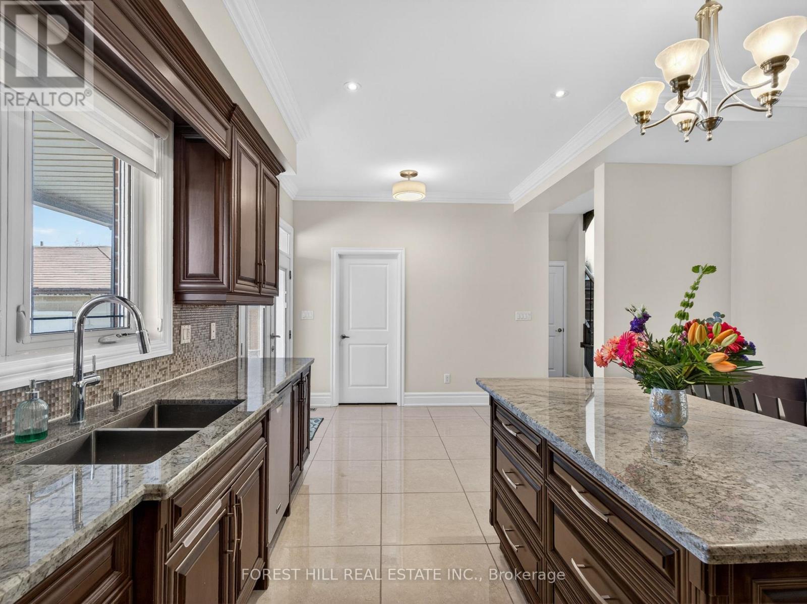 114 Regent Road, Toronto, Ontario  M3K 1H4 - Photo 31 - W13712204