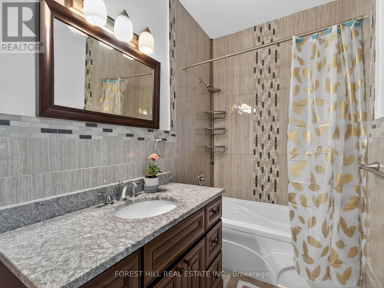 114 Regent Road, Toronto, Ontario  M3K 1H4 - Photo 45 - W13712204