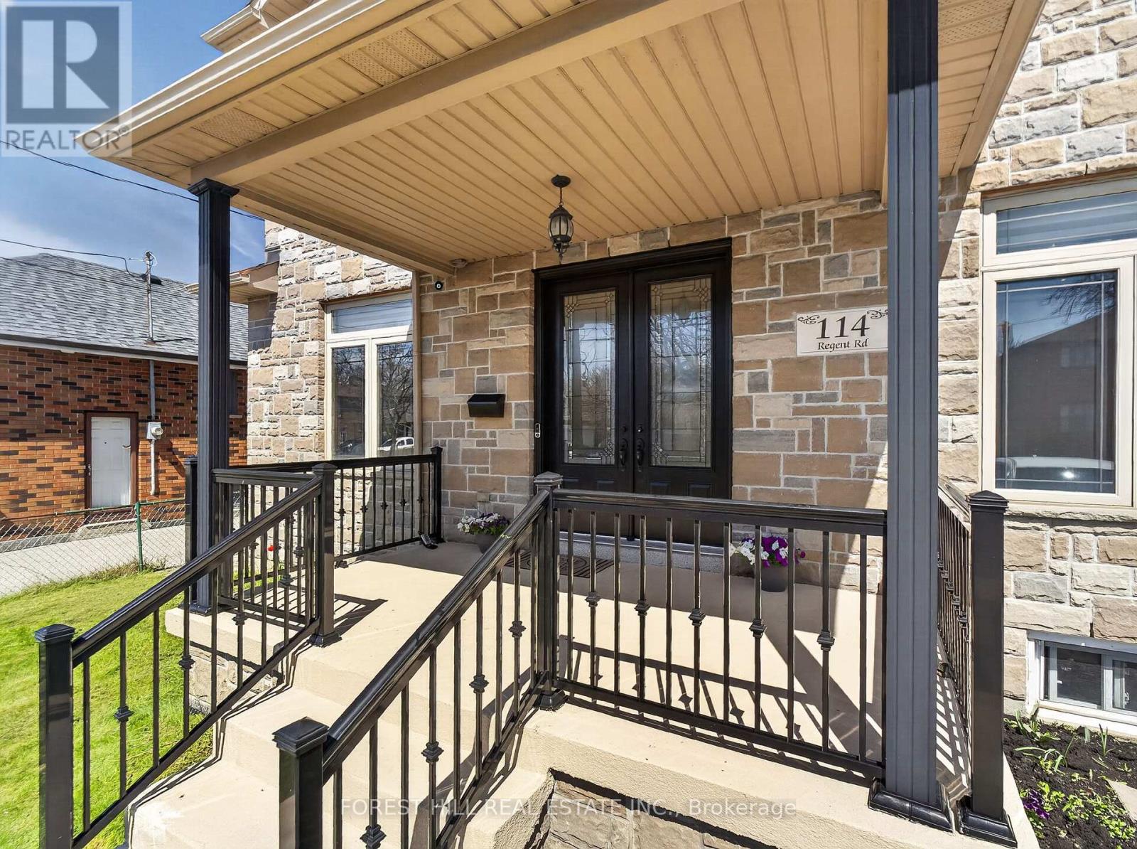 114 Regent Road, Toronto, Ontario  M3K 1H4 - Photo 47 - W13712204