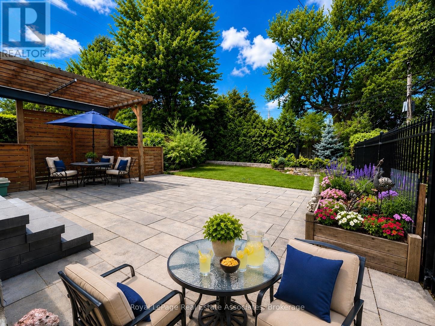 32 Jopling Avenue N, Toronto, Ontario  M9B 4E7 - Photo 46 - W13712206