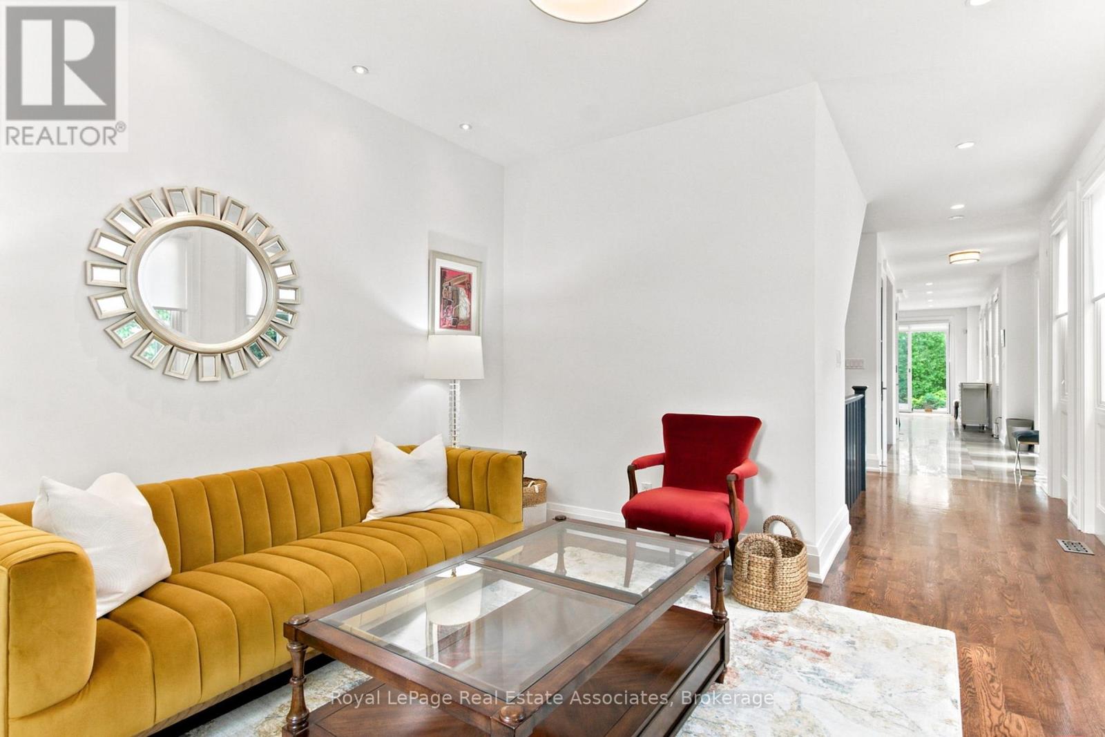 32 Jopling Avenue N, Toronto, Ontario  M9B 4E7 - Photo 7 - W13712206