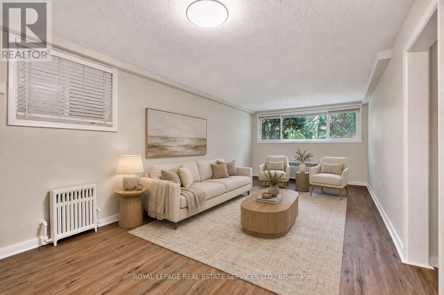 151a Evelyn Avenue, Toronto, Ontario  M6P 2Z6 - Photo 2 - W13712214