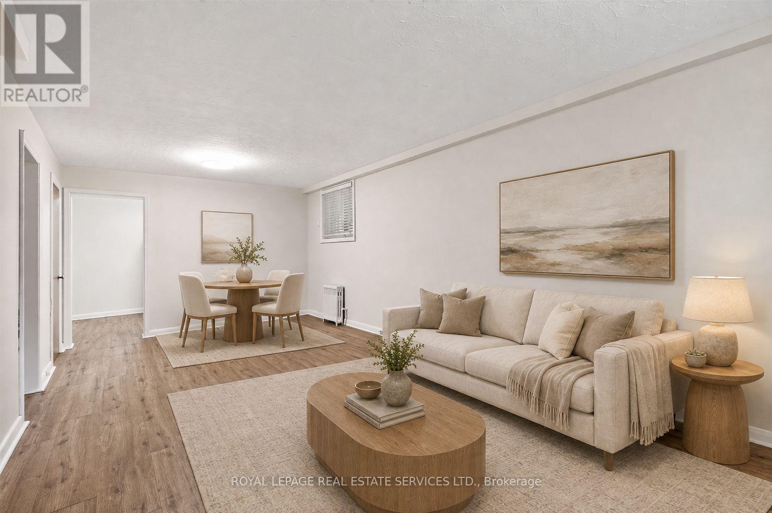 151a Evelyn Avenue, Toronto, Ontario  M6P 2Z6 - Photo 4 - W13712214