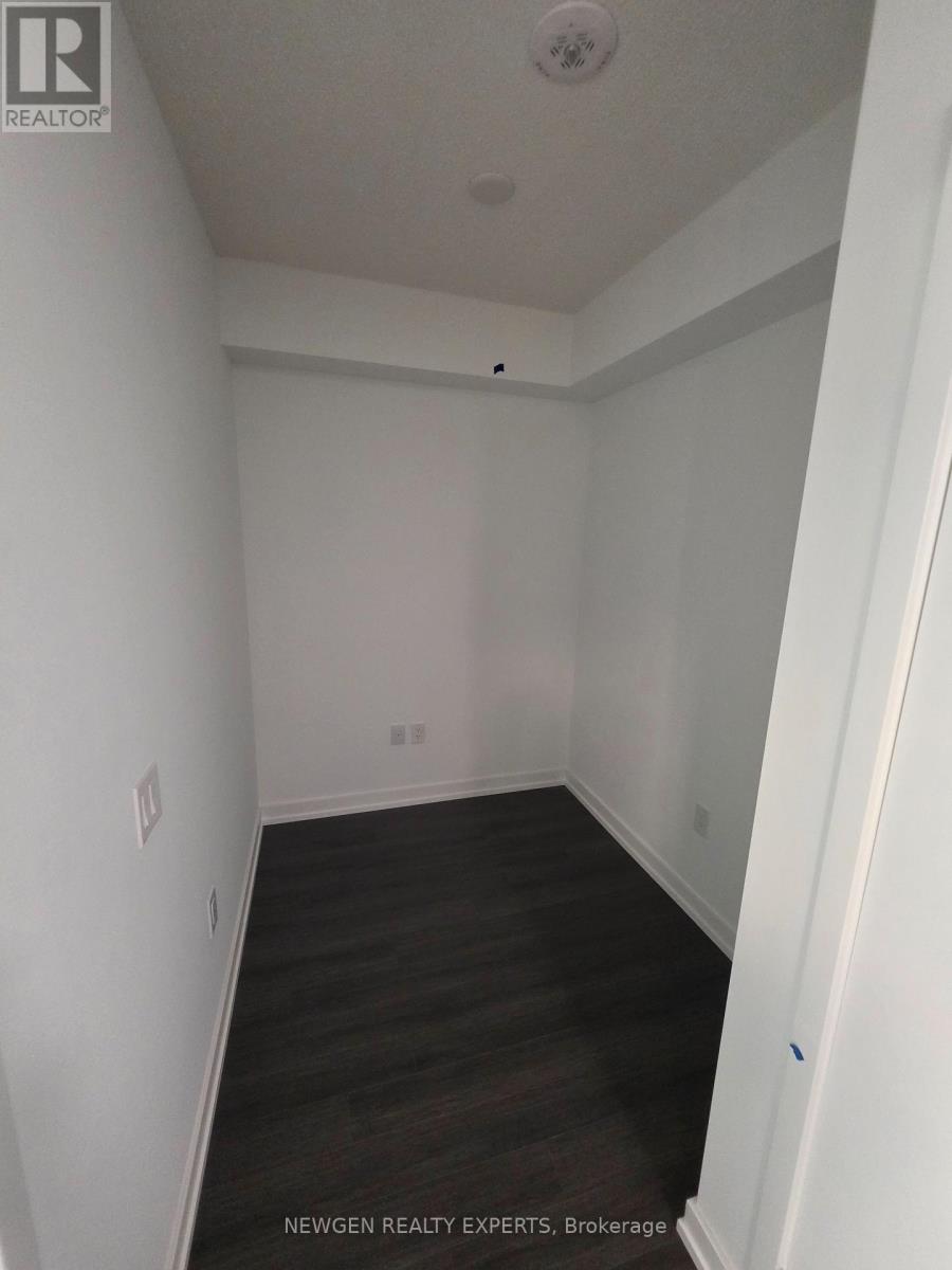 1516 - 4010 Eglinton Avenue W, Toronto, Ontario  M9A 0G5 - Photo 13 - W13712218