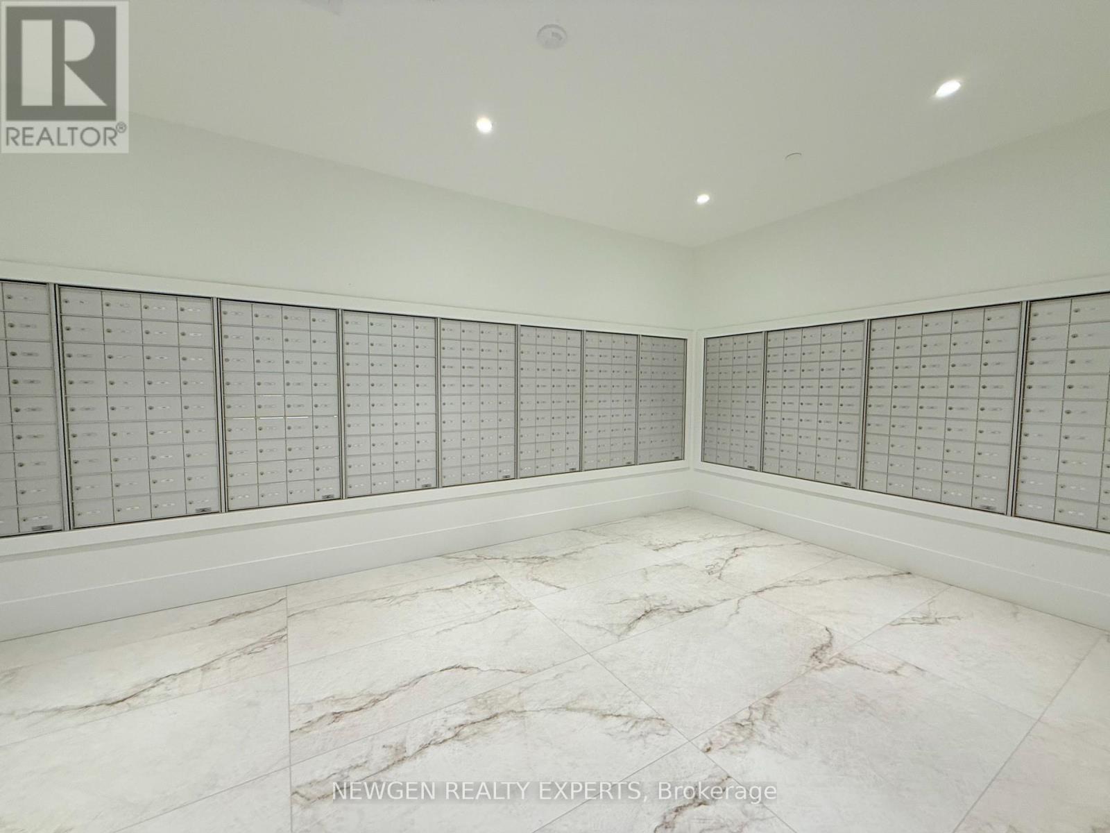 1516 - 4010 Eglinton Avenue W, Toronto, Ontario  M9A 0G5 - Photo 6 - W13712218