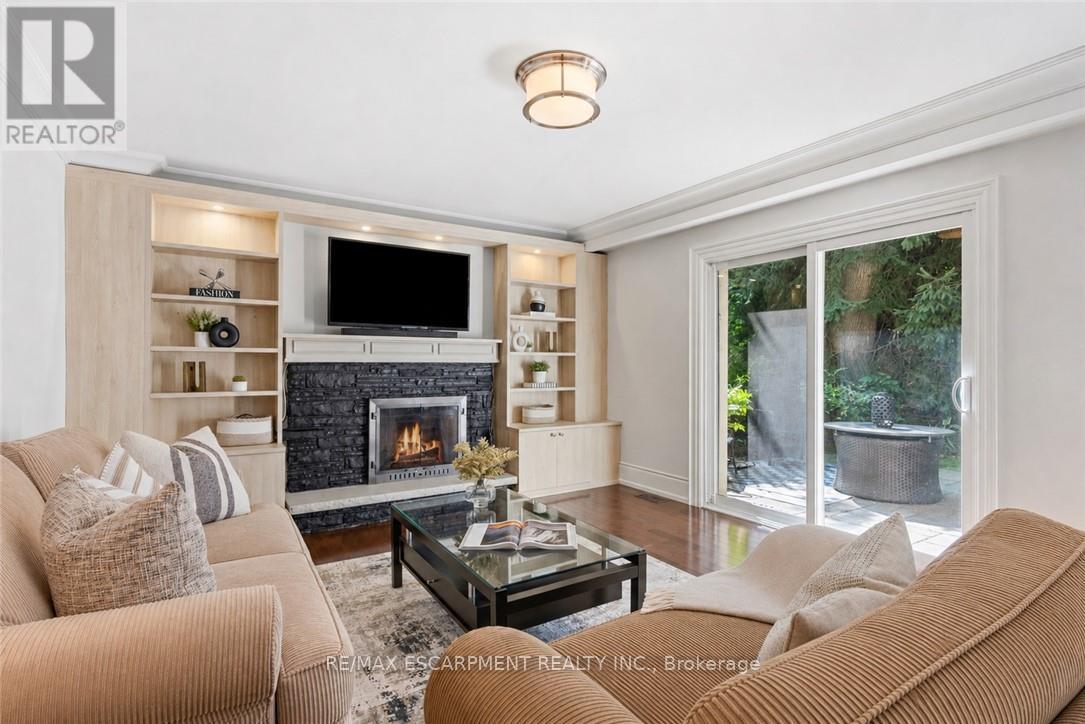 1063 Greenoaks Drive, Mississauga, Ontario  L5J 3A1 - Photo 25 - W13712222