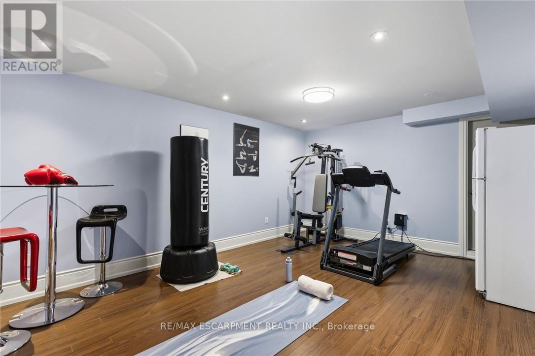 1063 Greenoaks Drive, Mississauga, Ontario  L5J 3A1 - Photo 31 - W13712222
