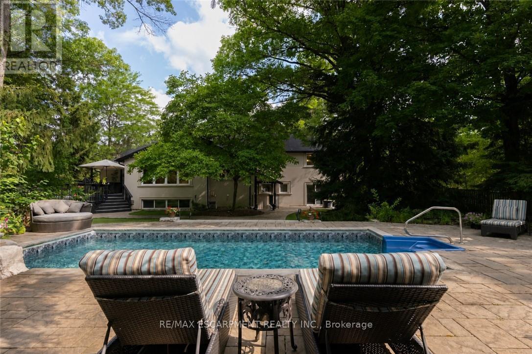 1063 Greenoaks Drive, Mississauga, Ontario  L5J 3A1 - Photo 42 - W13712222