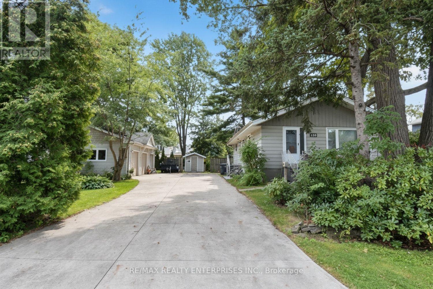 120 EAGLEWOOD BOULEVARD Mississauga (Mineola) Ontario Canada L5G1V7