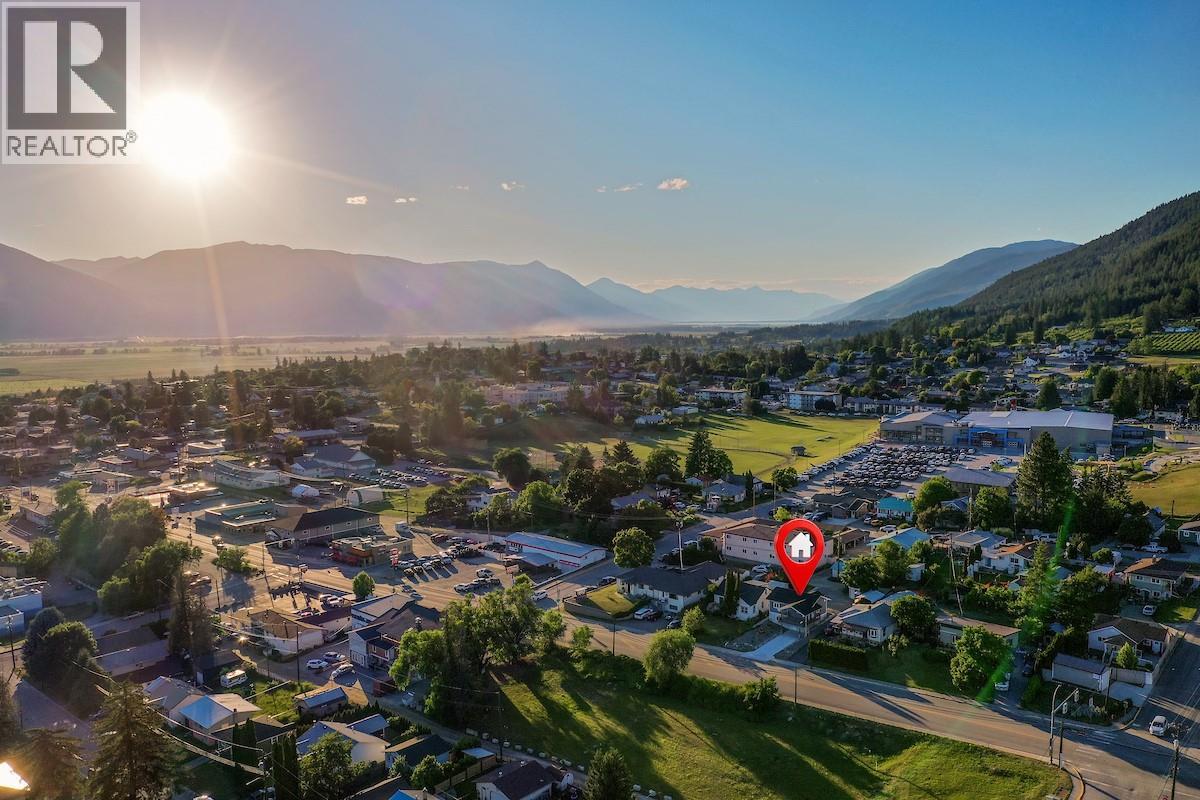 1916 Canyon Street, Creston, British Columbia  V0B 1G5 - Photo 41 - 10392067