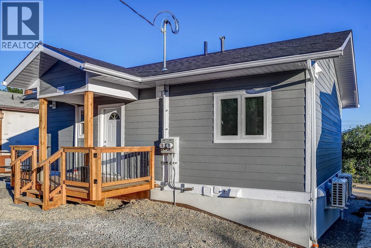 1916 Canyon Street, Creston, British Columbia  V0B 1G5 - Photo 8 - 10392067