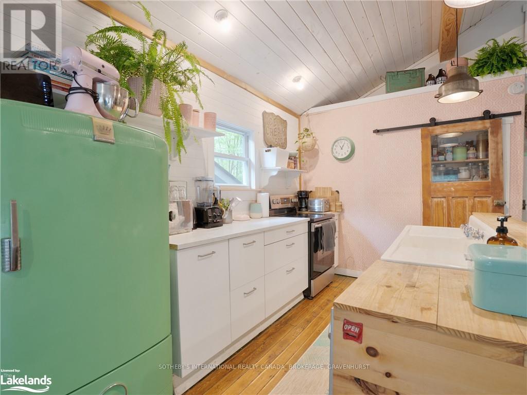 1209 North Kahshe Lake Road, Gravenhurst (Morrison), Ontario  P0E 1G0 - Photo 28 - X13712084