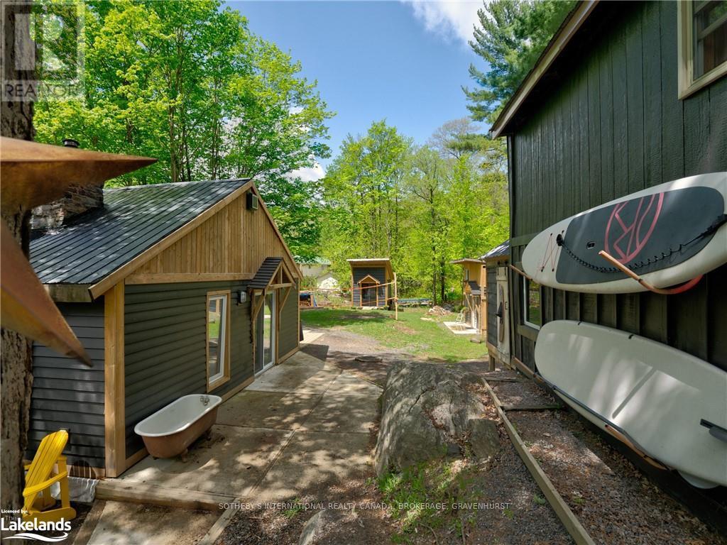 1209 North Kahshe Lake Road, Gravenhurst (Morrison), Ontario  P0E 1G0 - Photo 6 - X13712084