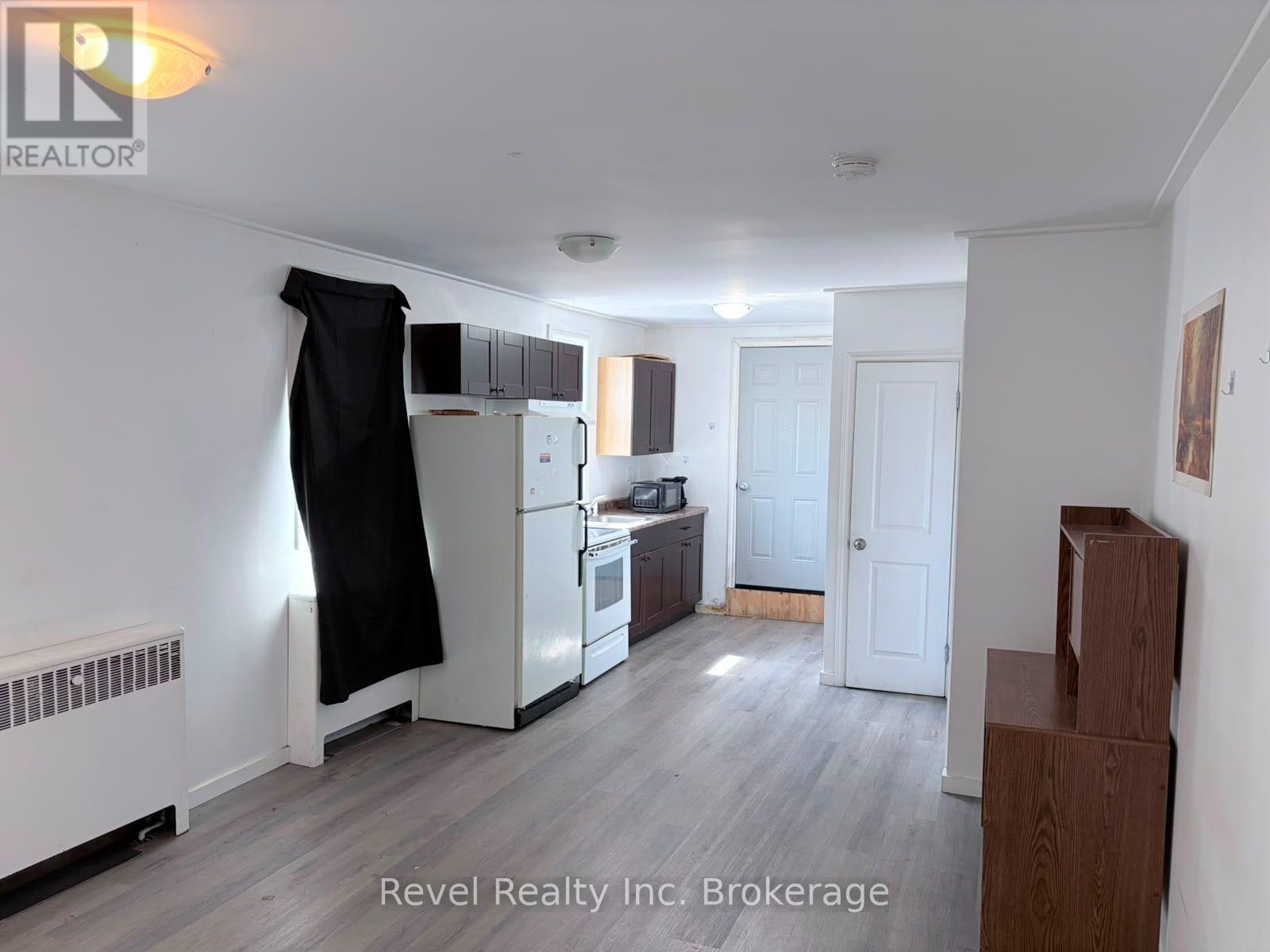 1009 Algonquin Avenue, North Bay, Ontario  P1B 4X9 - Photo 17 - X13707952