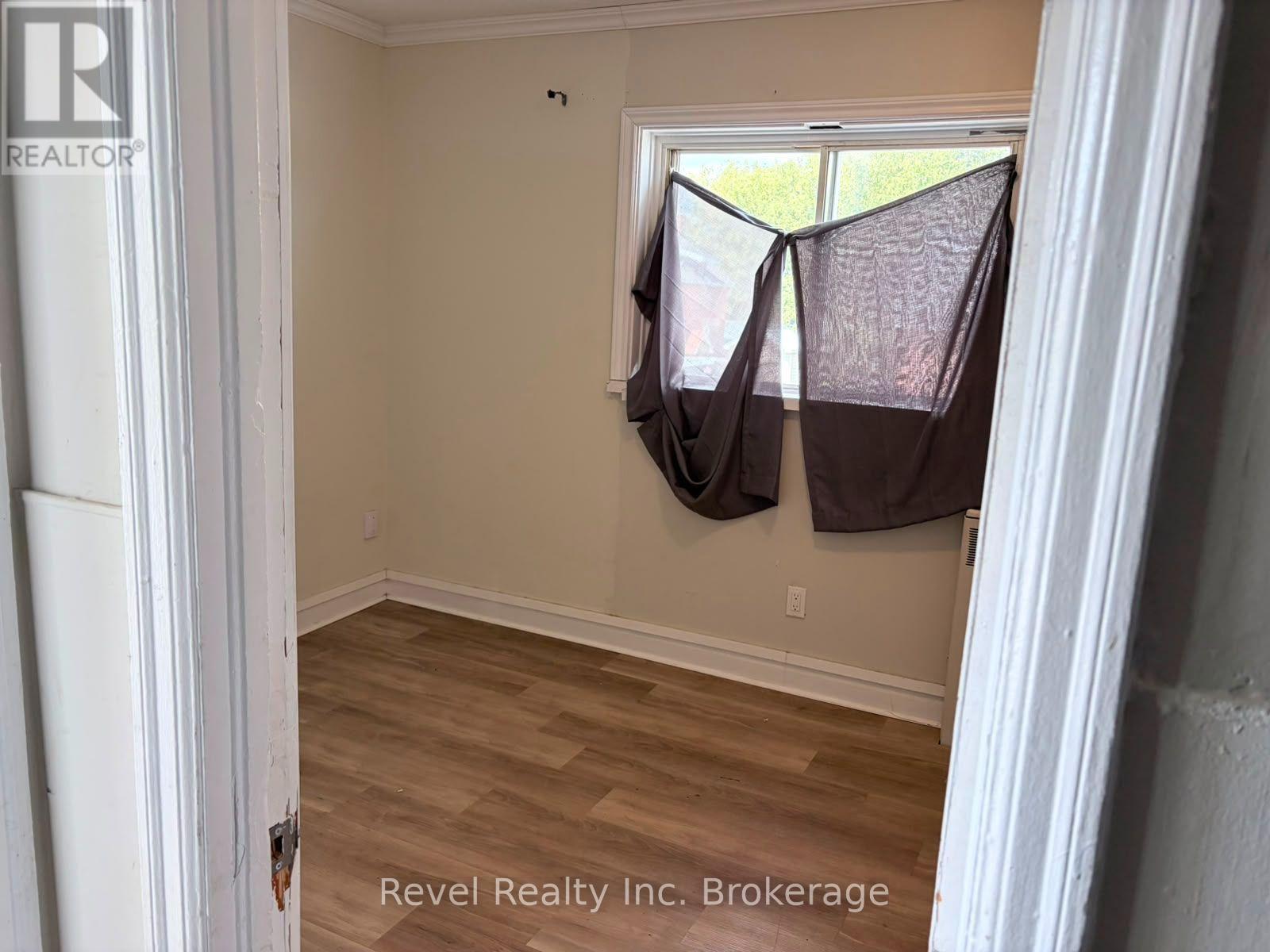 1009 Algonquin Avenue, North Bay, Ontario  P1B 4X9 - Photo 24 - X13707952