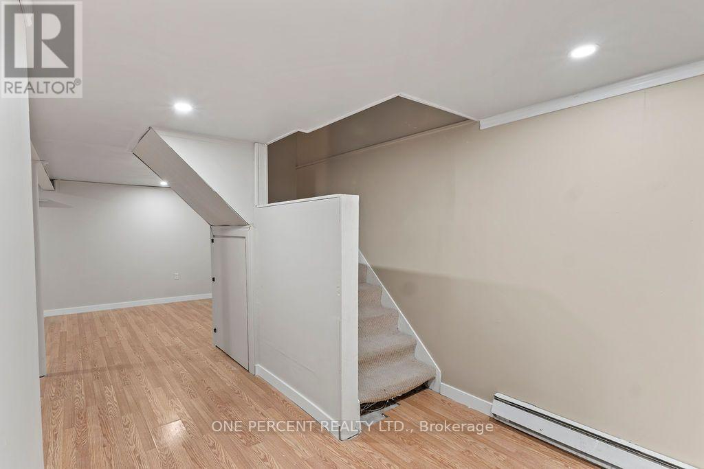 34 - 125 Livingston Avenue, Grimsby, Ontario  L3M 4S5 - Photo 30 - X13453380
