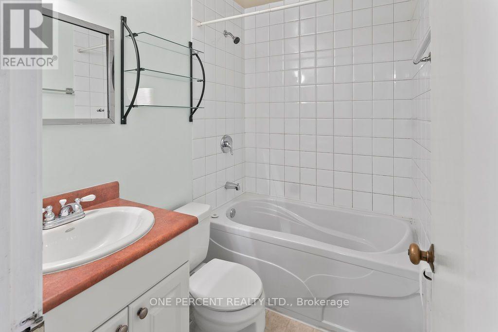 34 - 125 Livingston Avenue, Grimsby, Ontario  L3M 4S5 - Photo 25 - X13453380