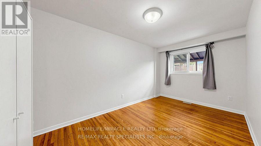 7444 Homeside Gardens Bsmt, Mississauga, Ontario  L4T 2A7 - Photo 6 - W13712258