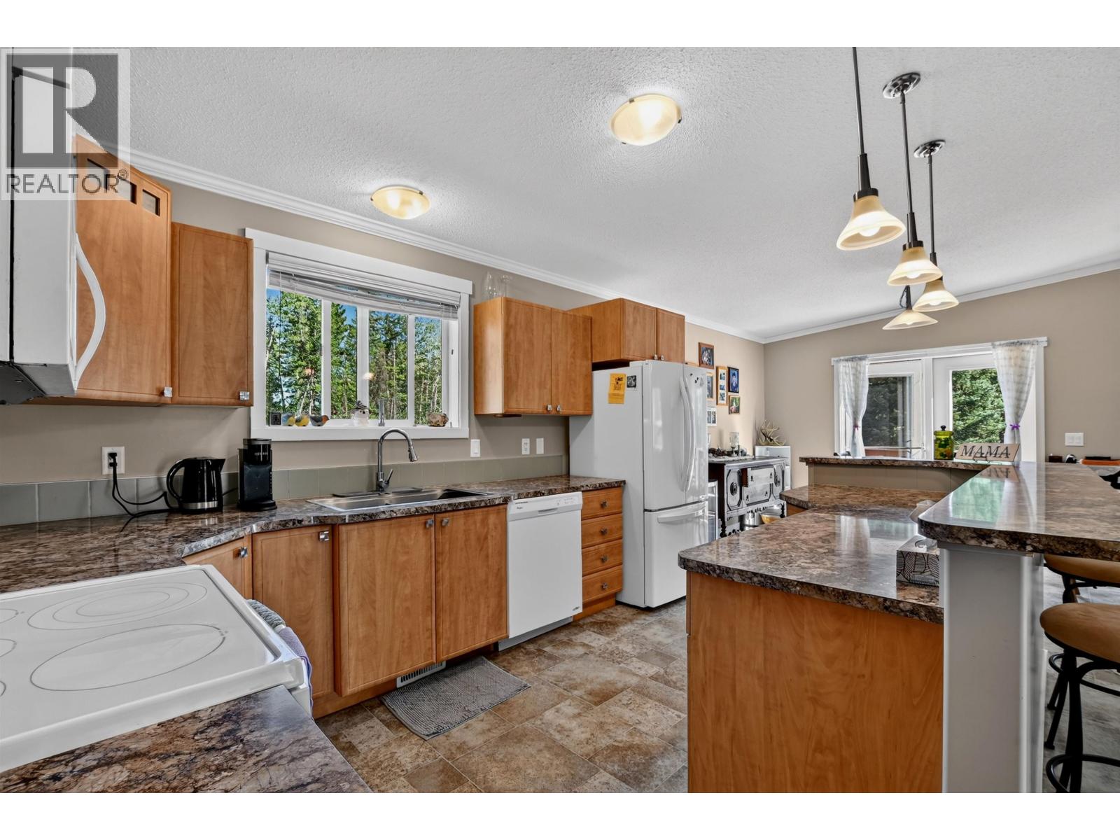 61730 W 16 Highway, Cluculz Lake, British Columbia  V0J 3A1 - Photo 5 - R3158842