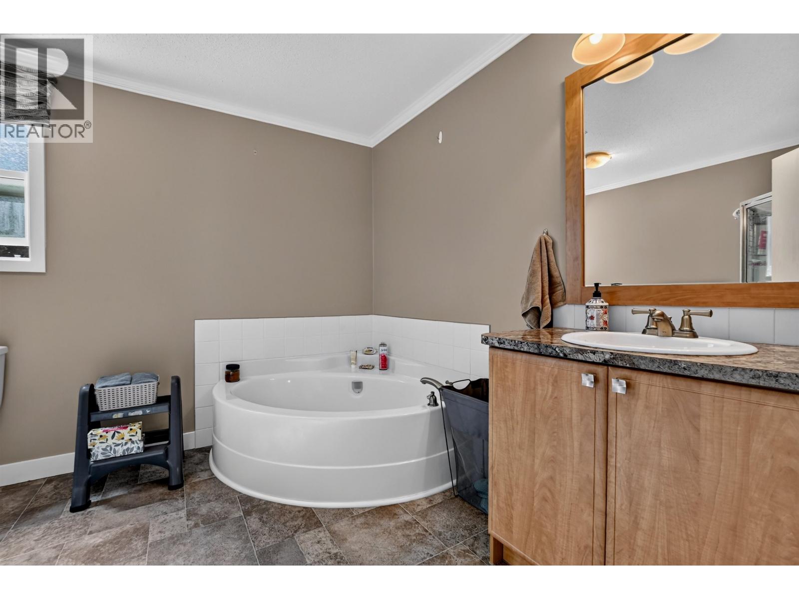61730 W 16 Highway, Cluculz Lake, British Columbia  V0J 3A1 - Photo 19 - R3158842